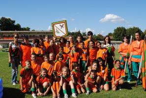 La squadra dei Ruzzini della Contrada delle Biffe ed un momento di gioco